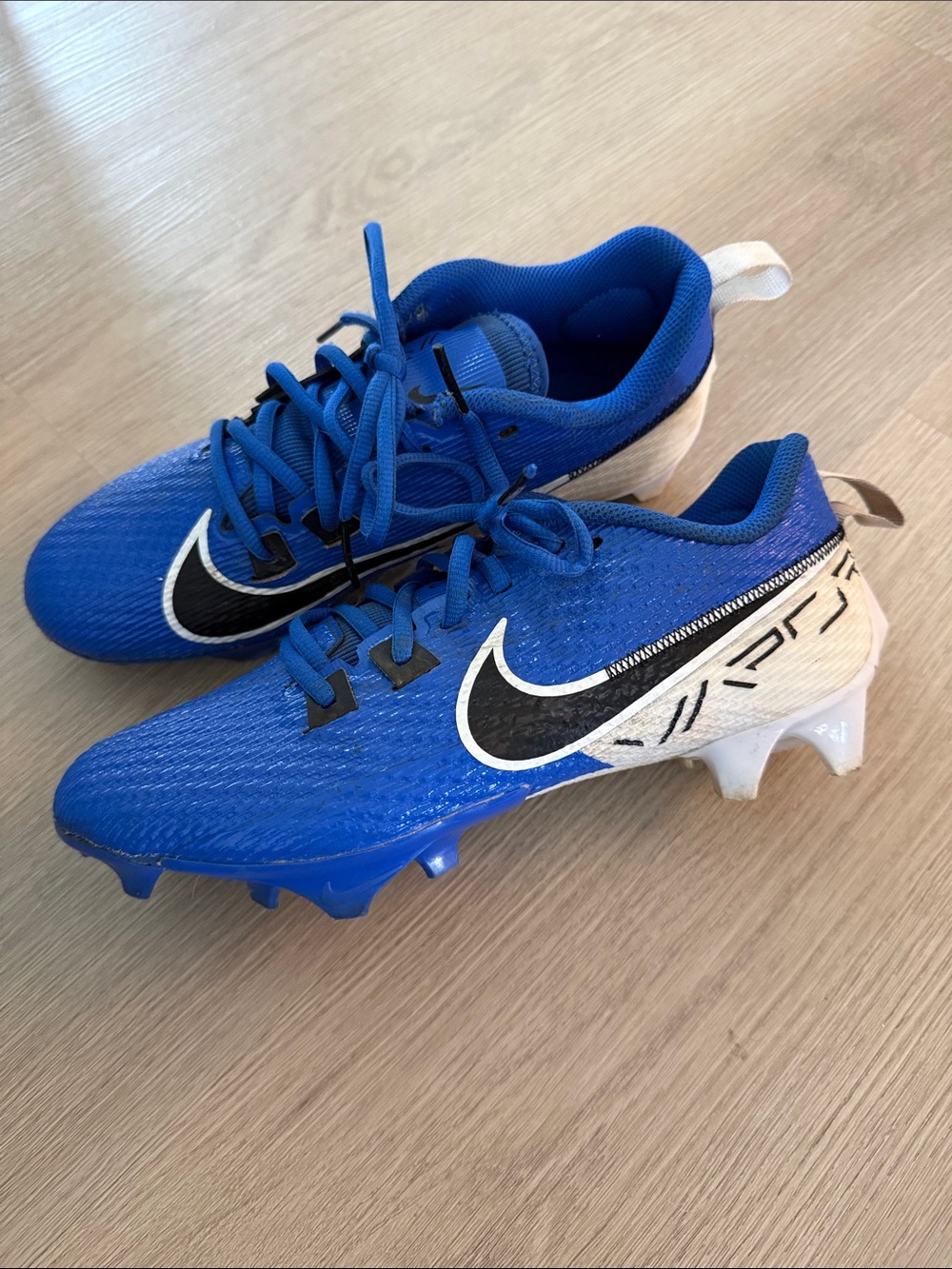 Nike Kids Blue Football Cleats